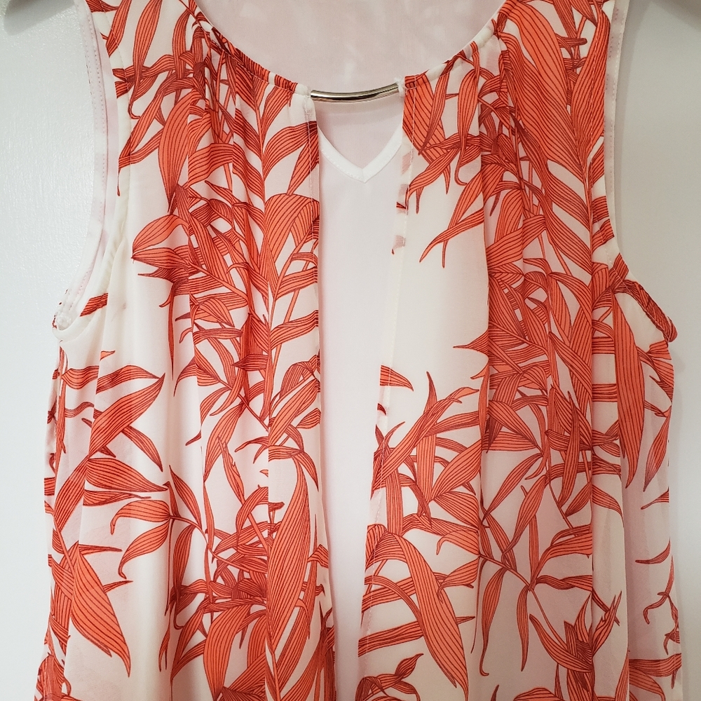 Lily Morgan | Women's Sleeveless Shirt - Picture 2 of 10